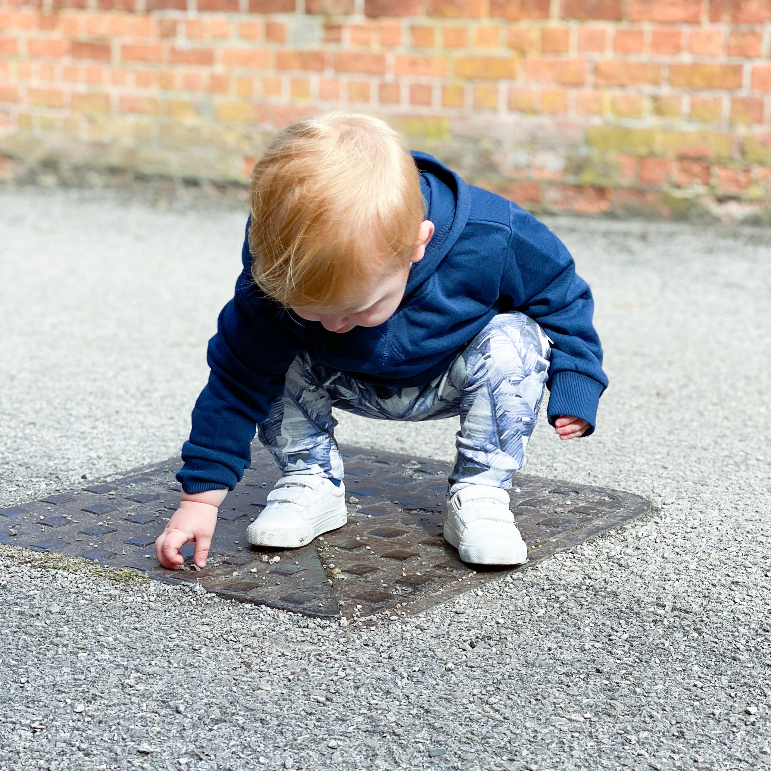 554084FB-D9D5-4AB1-A58A-7BBA157EBE8F