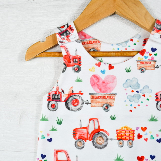 323E468C-1AB6-43AB-BC29-A84CD3427054