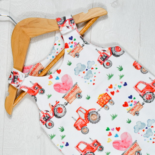 9D21E203-92E2-4A6C-AB7B-27E9CBFCED55