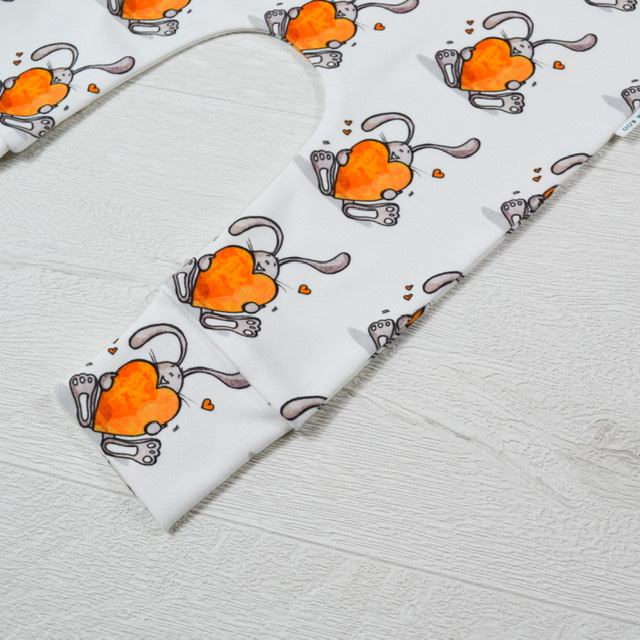 A1FBF03D-8D89-4D18-B844-BE5DD7290803