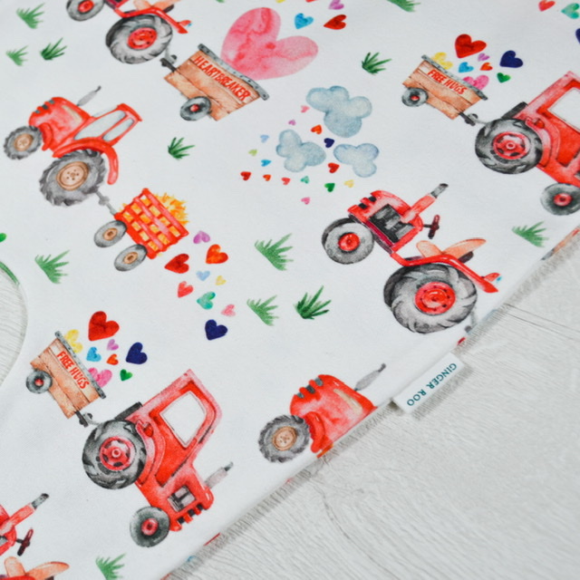 AAEE5E1F-2B4A-47BF-AD67-987551B961D1