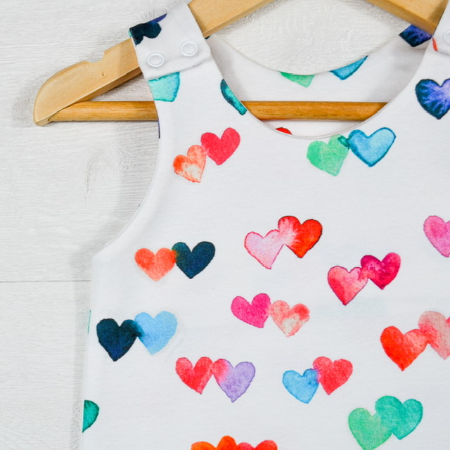 F9682709-477B-4CF5-96F6-0EC3CC313785