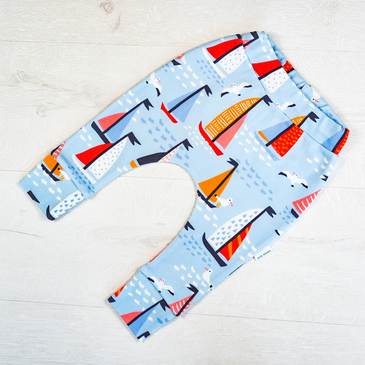 18441725-8C63-49C7-AFA9-033BFF5D4AEA