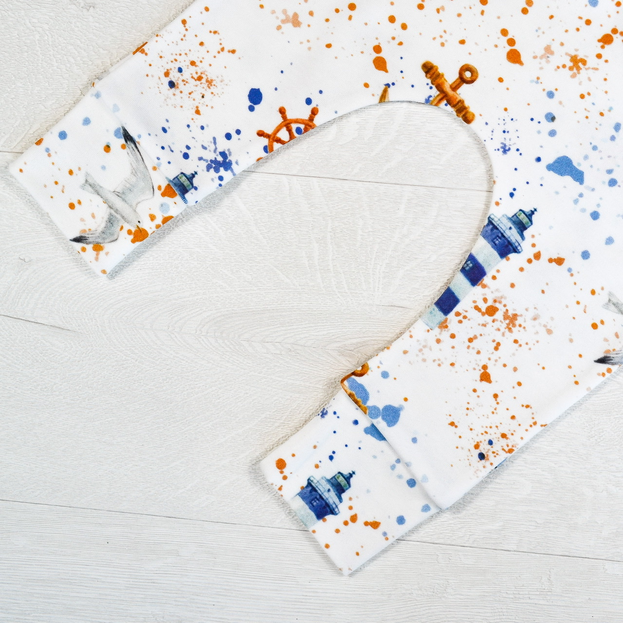 739D25C5-F848-4B28-994F-6C86F56039F3