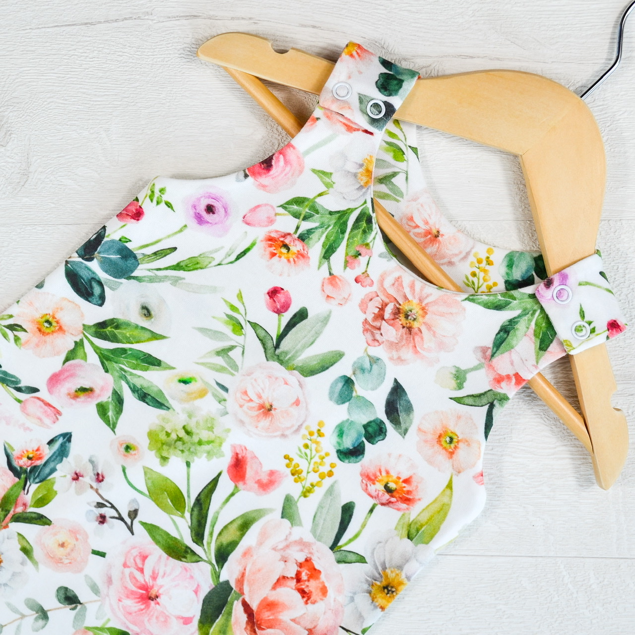 7C9A4EE5-C0E8-4926-AFFA-54D53F098BE3