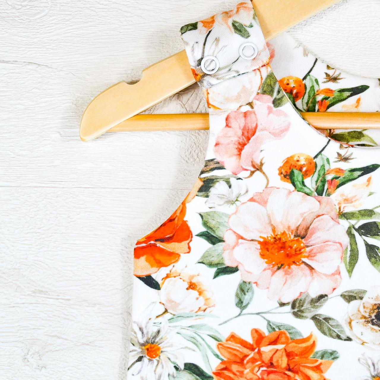 87294E60-8BBE-4196-A935-6445E4DA8AA2