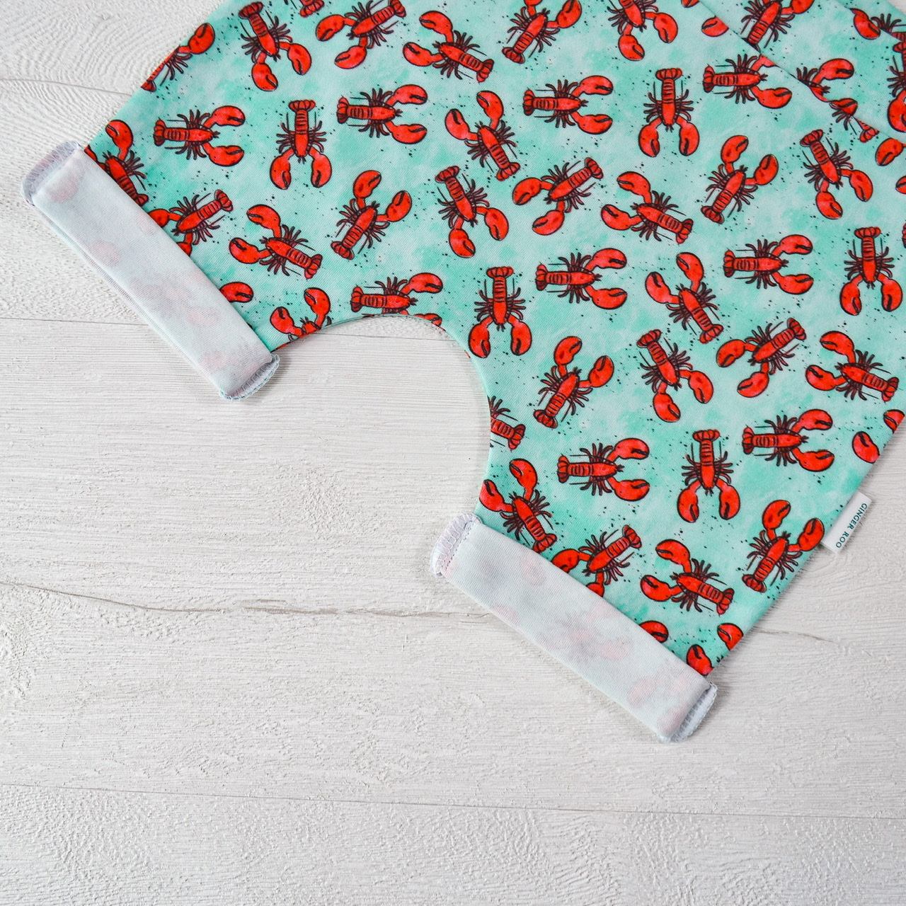 A1A932DE-DAD4-4303-9459-98FDDCA21C4A