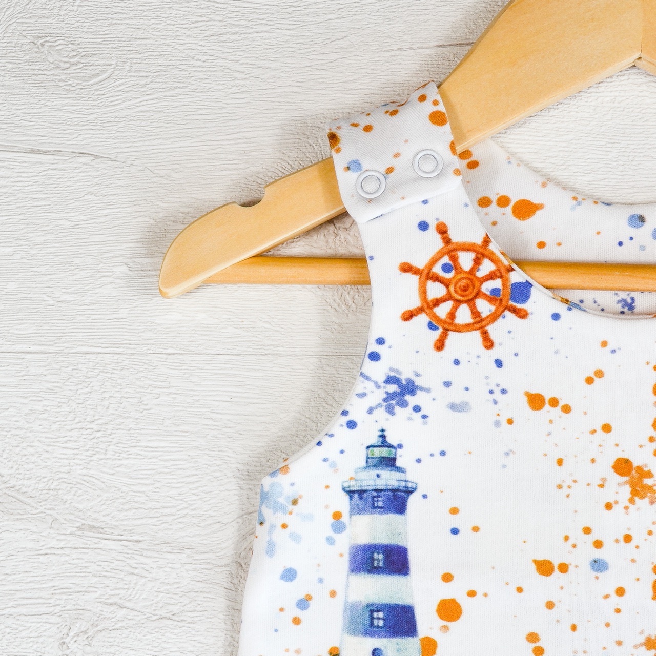 AA6D56E7-8585-477F-9AD5-E926A92F4842